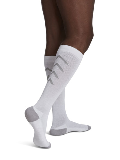 Sigvaris_Athletic_Recovery_Socks_White
